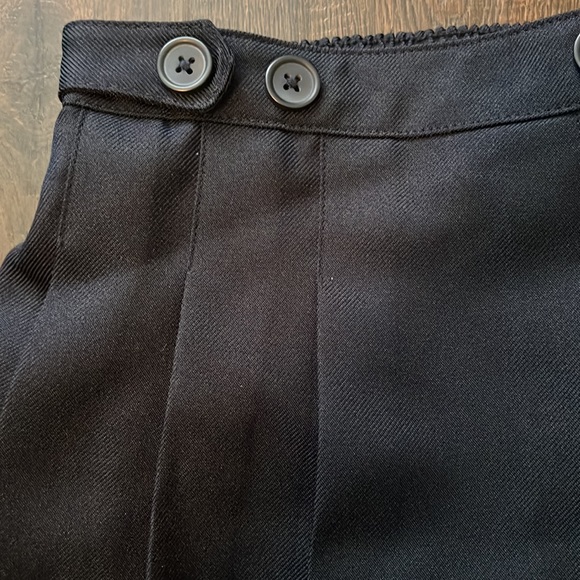 🚨4/$13🚨Chaps Pleated Skirt - Picture 2 of 4